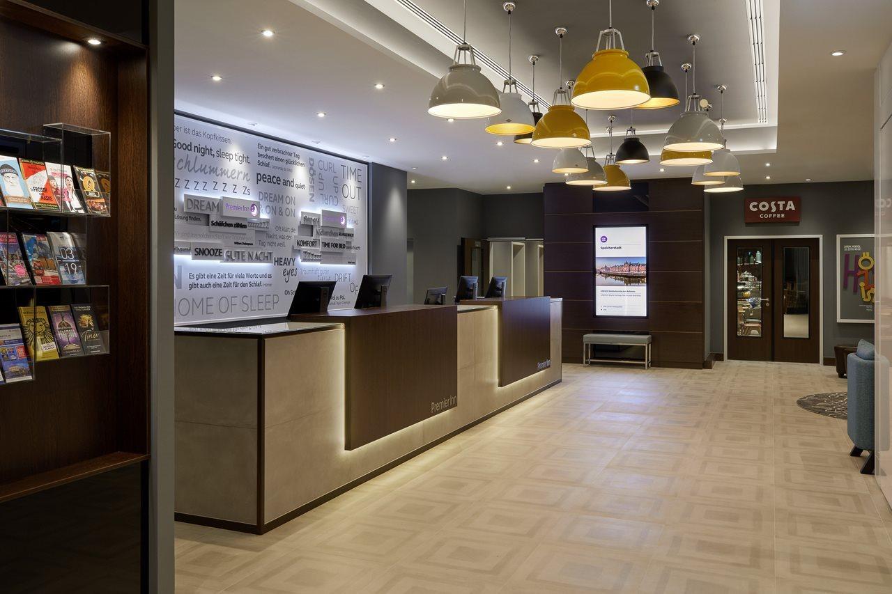 Premier Inn Hamburg City エクステリア 写真