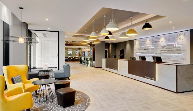 Premier Inn Hamburg City エクステリア 写真